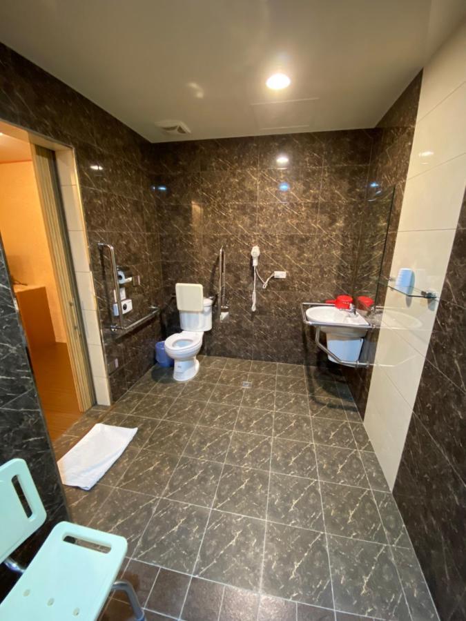 Hotel Lee-Chan Taipei Exterior photo